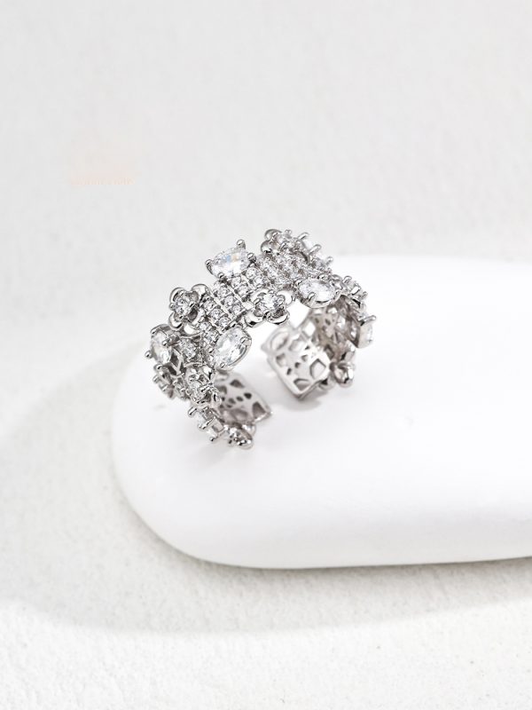 S925 Sterling Silver Vintage Zircon Ring in Antique Gold and Platinum