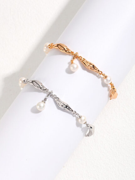 Scarf-Inspired Natural Pearl Bracelet
