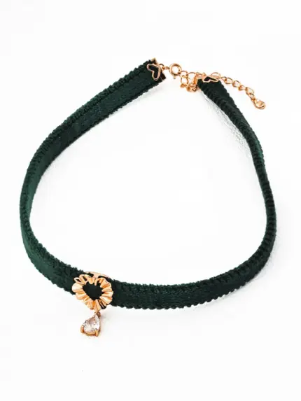 Velvet choker necklace with zircon pendant in silver and gold